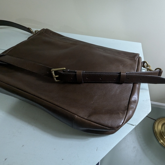 Fossil Brown Over Shoulder Satchel - Picture 2 of 8